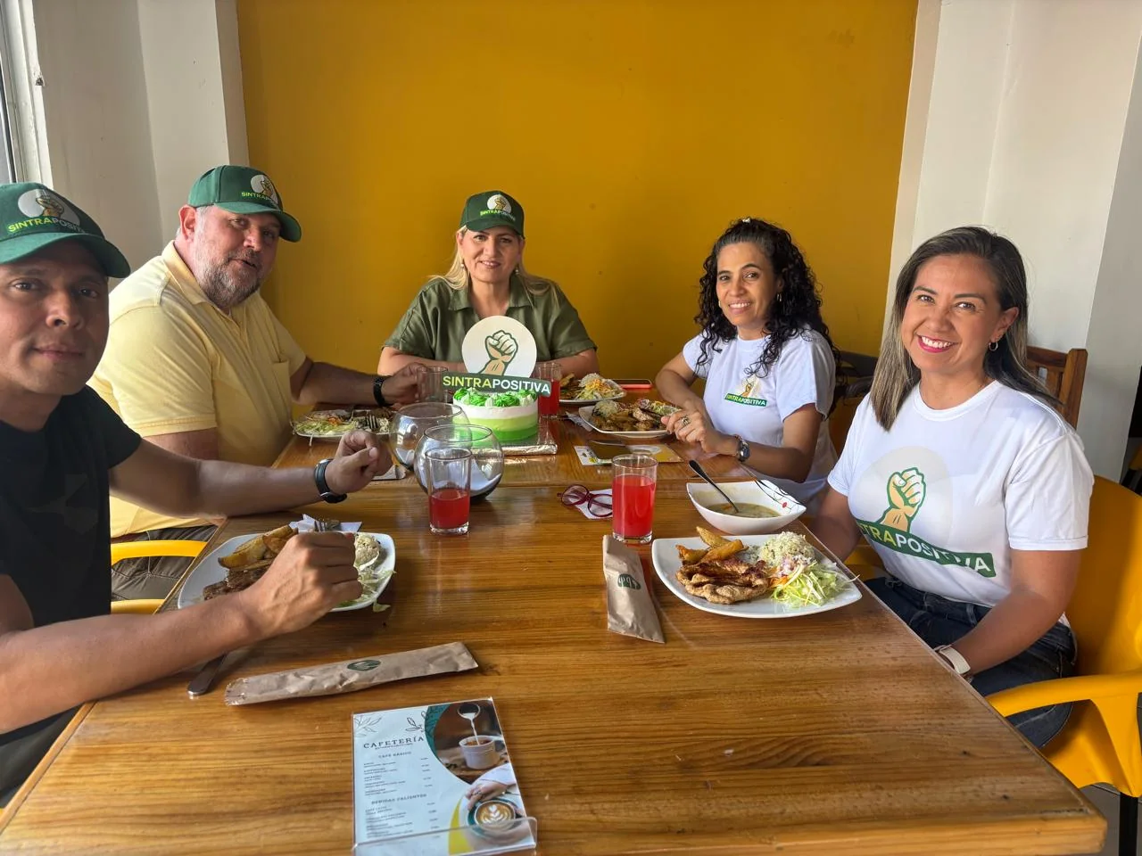 Actividad de Cumpleaños SINTRAPOSITIVA